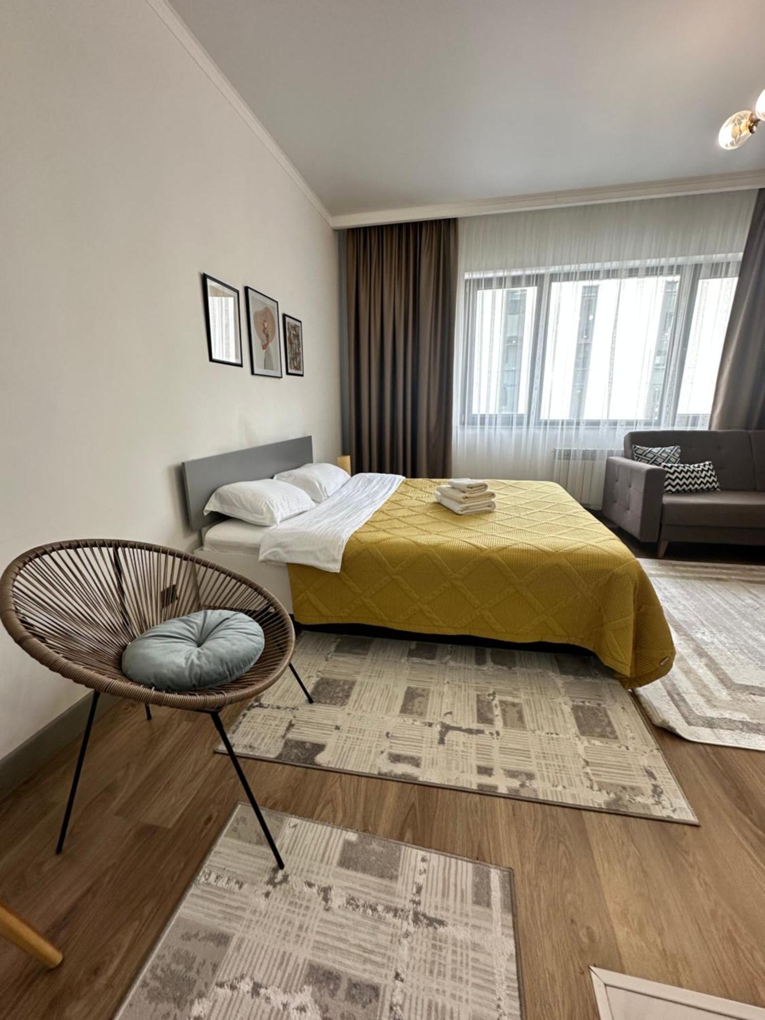 Студия В Теплых Тонах, Эксклюзив Almaty Eksteriør bilde